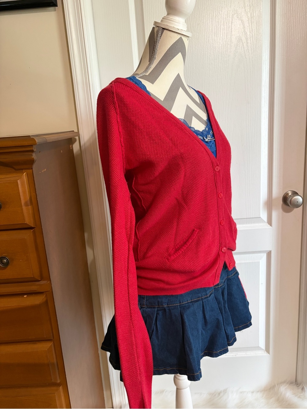 American Eagle Cardigan Size Medium - Picture 3 of 10